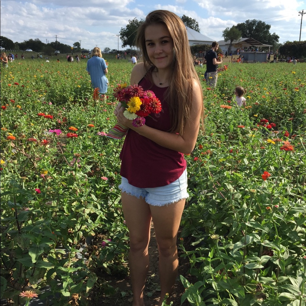 Meet your Posher, Sage